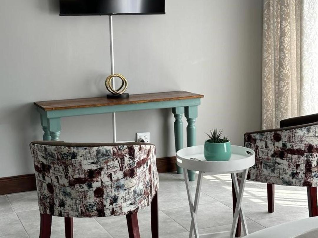 Staysure Guesthouse Албертън Стая снимка